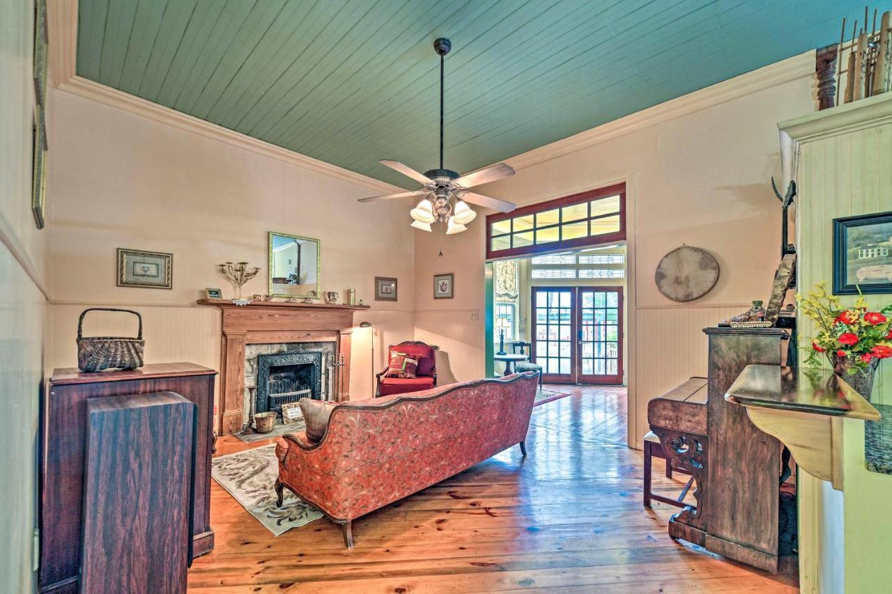 The Lilly House Historic Glen Rose Home With Porch! Kültér fotó
